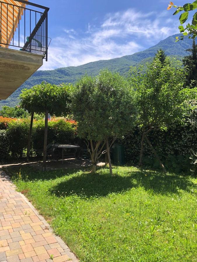 The Children Smile- With Private Garden Colico Exterior foto